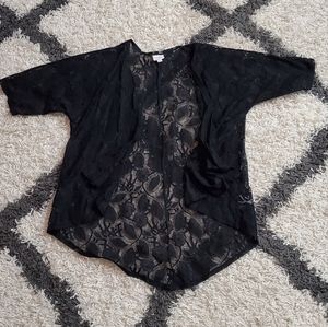 LuLaRoe Black Lace Lindsay NWOT Small